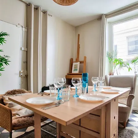Cozy 1 Mezzanine & 1Bedroom Louvre Moulins Free Netflix-3